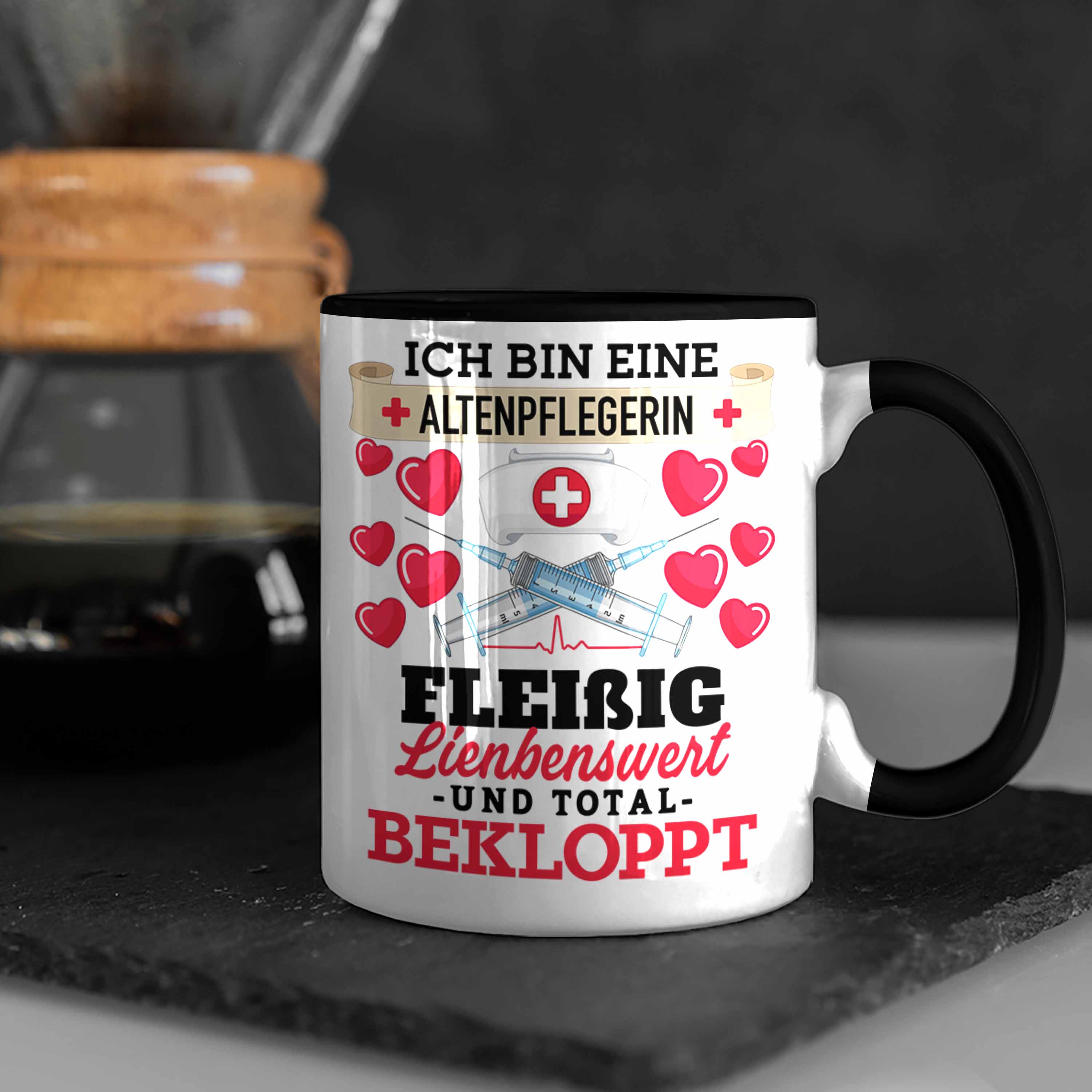 Trendation - Altenpflegerin Tasse Geschenk Frauen Altenpflege Lustiger Spruch Da