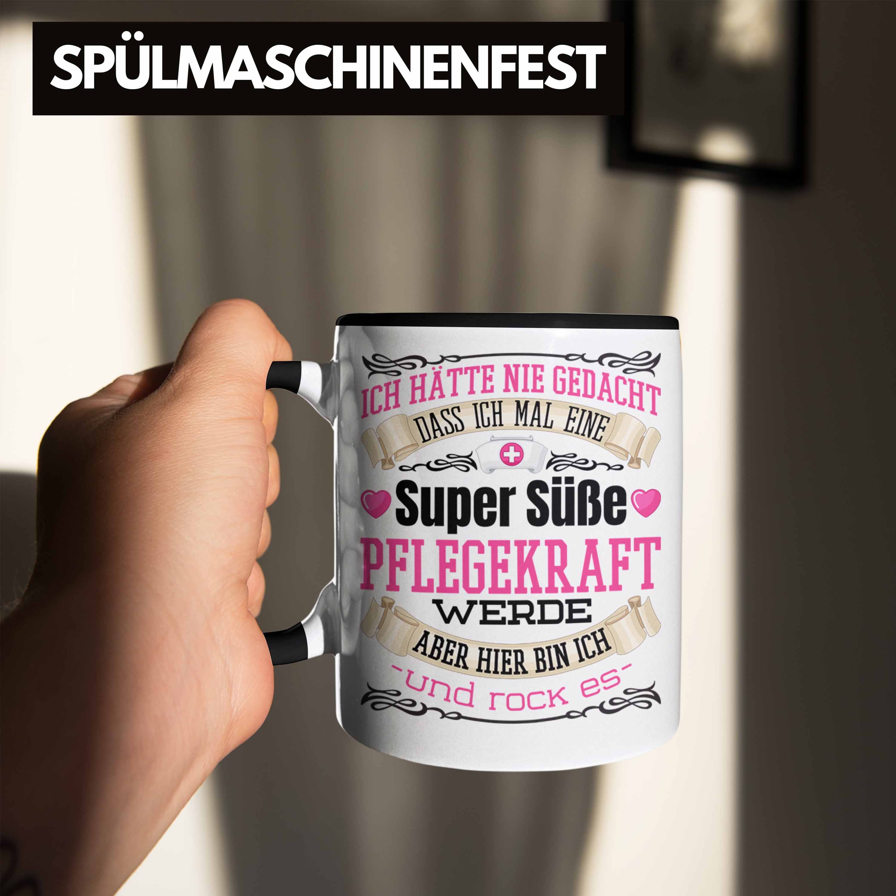 Trendation - Pflegekraft Tasse Geschenk Altenpflegerin Frauen Geschenkidee Pfleg
