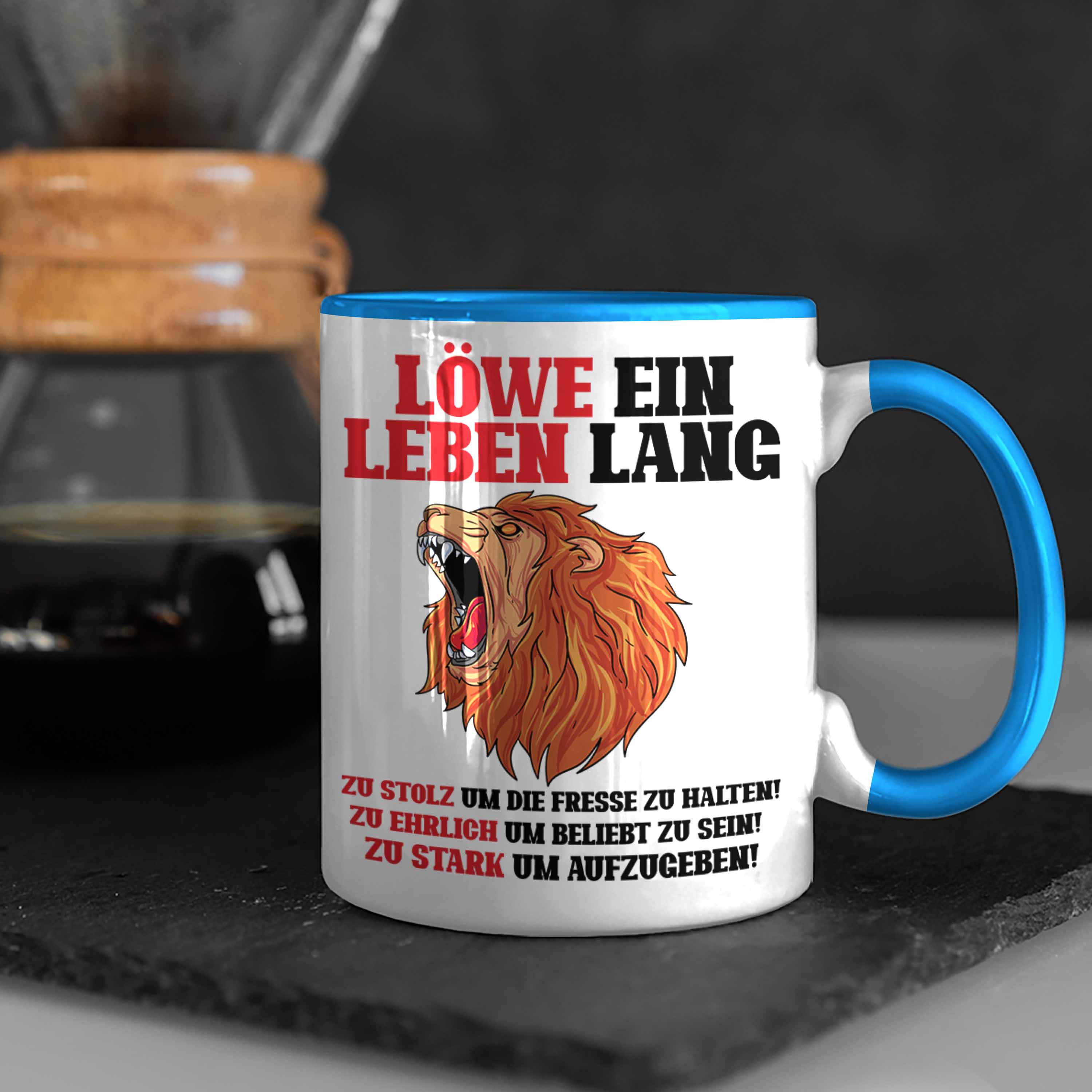 Trendation - Löwe Sternzeichen Tasse Geschenk Lustiger Spruch Löwe Spruch Gesche